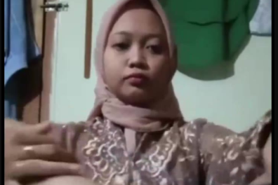 Bokep Viral Terbaru Kebaya Hijab Lagi Colmek